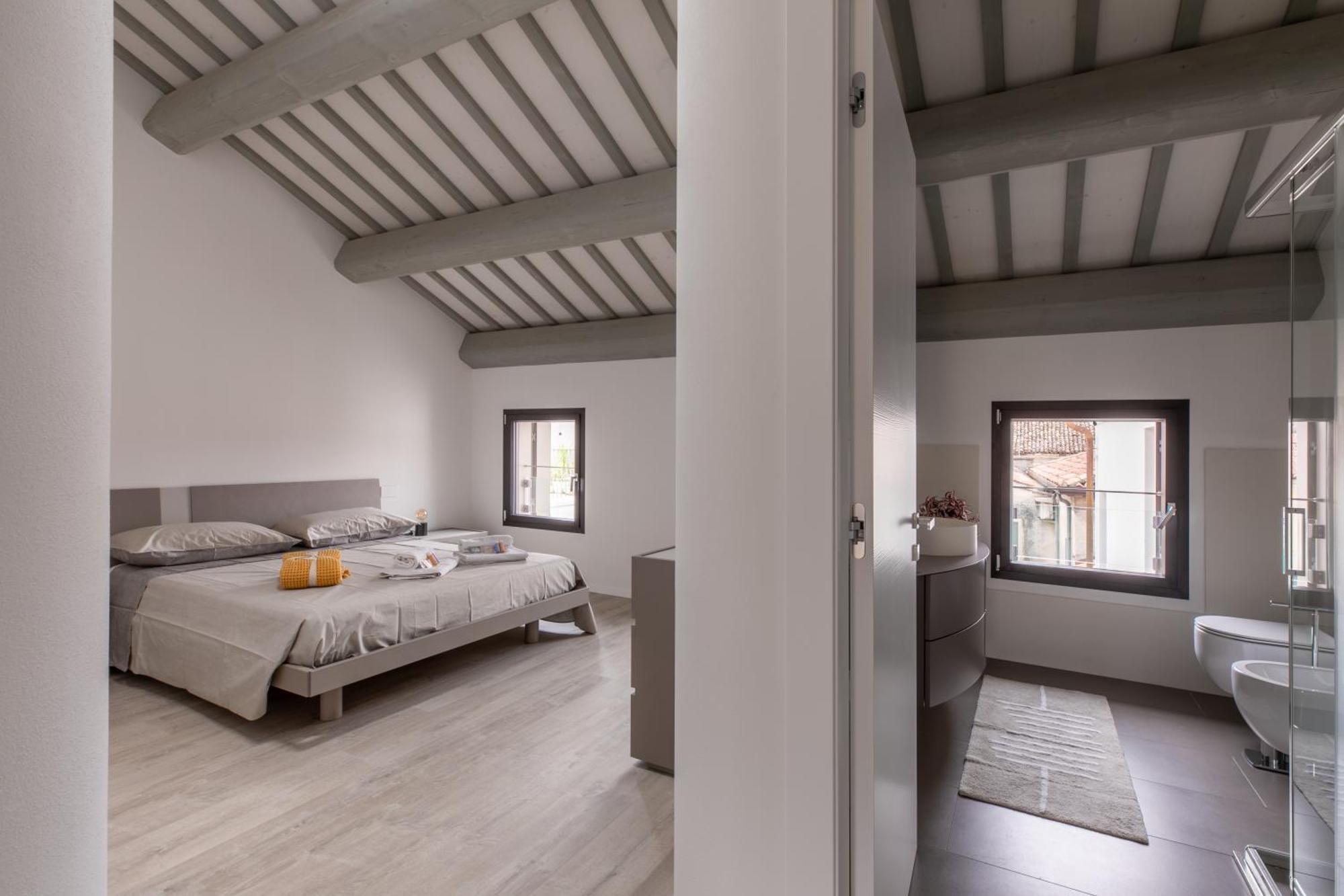 Corte Alle Mura - Mansarda Lux Читтаделла Экстерьер фото